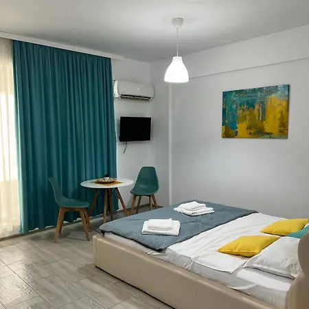 K Mamaia-sat
