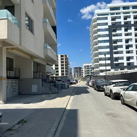 K Mamaia-sat Apartment