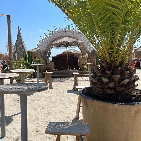 Apartment K Mamaia-sat *